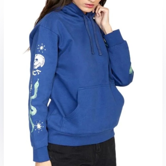 RVCA Tempted Graphic Hoodie in Moody Blue - Picture 7 of 12